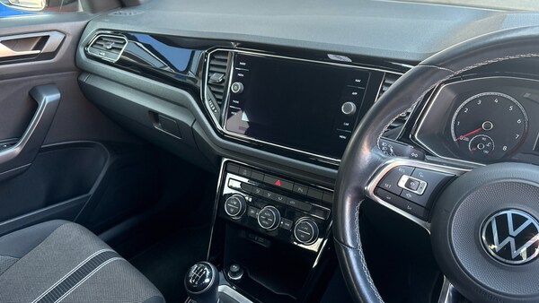Used Volkswagen T-Roc 2021 for sale - 75314676: Photo 14