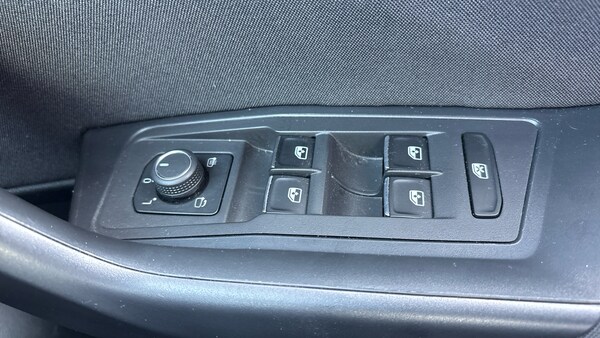 Used Volkswagen T-Roc 2021 for sale - 75314676: Photo 35