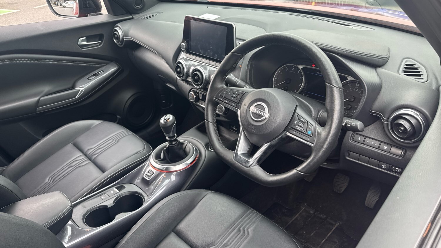 2022 Nissan Juke 1.0 DiG-T 114 Tekna 5dr Petrol Hatchback Hatchback Petrol Manua - Picture 11 of 24