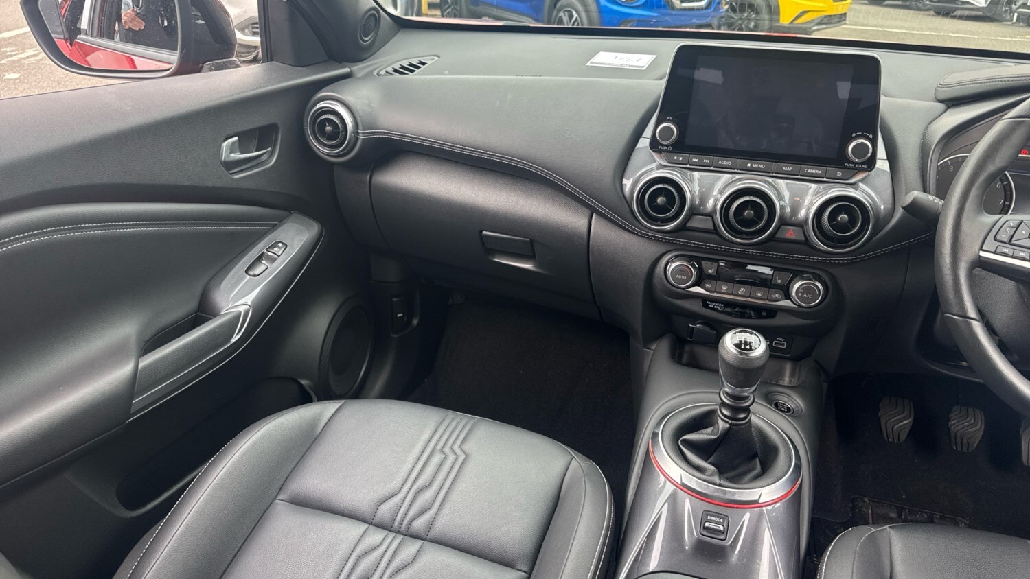 2022 Nissan Juke 1.0 DiG-T 114 Tekna 5dr Petrol Hatchback Hatchback Petrol Manua - Picture 14 of 24