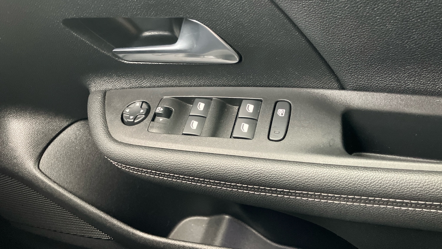 Used Vauxhall Mokka 2023 for sale - 76653178: Photo 29