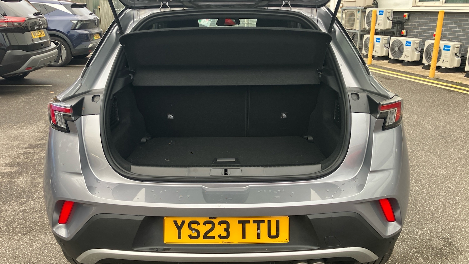 Used Vauxhall Mokka 2023 for sale - 76653178: Photo 4