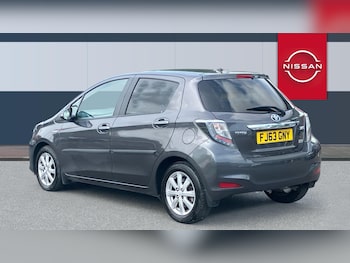 Used Toyota Yaris 2013 for sale - 79175143: Photo