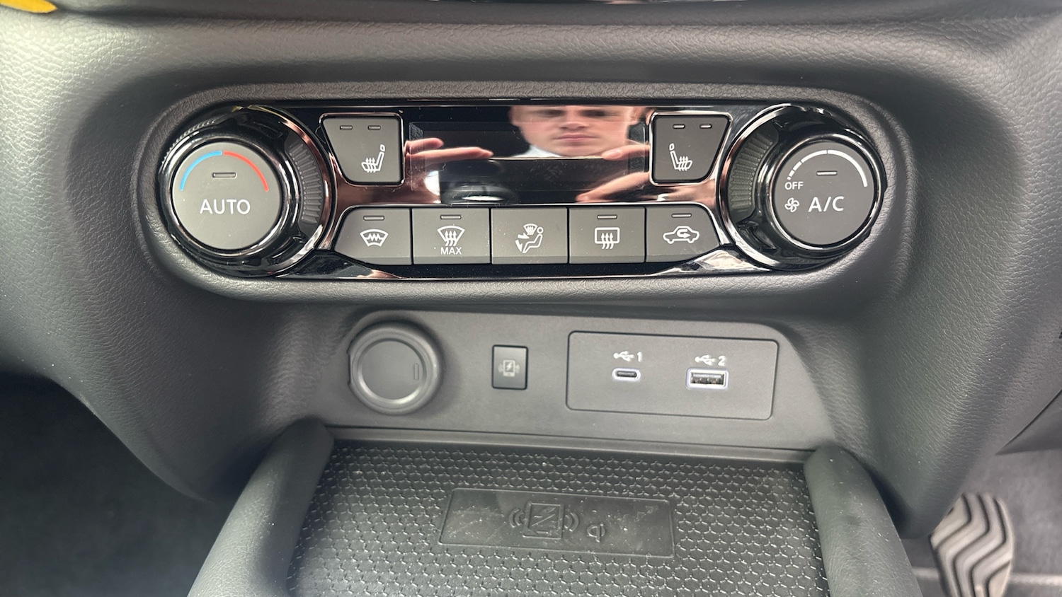 Vehicle 34