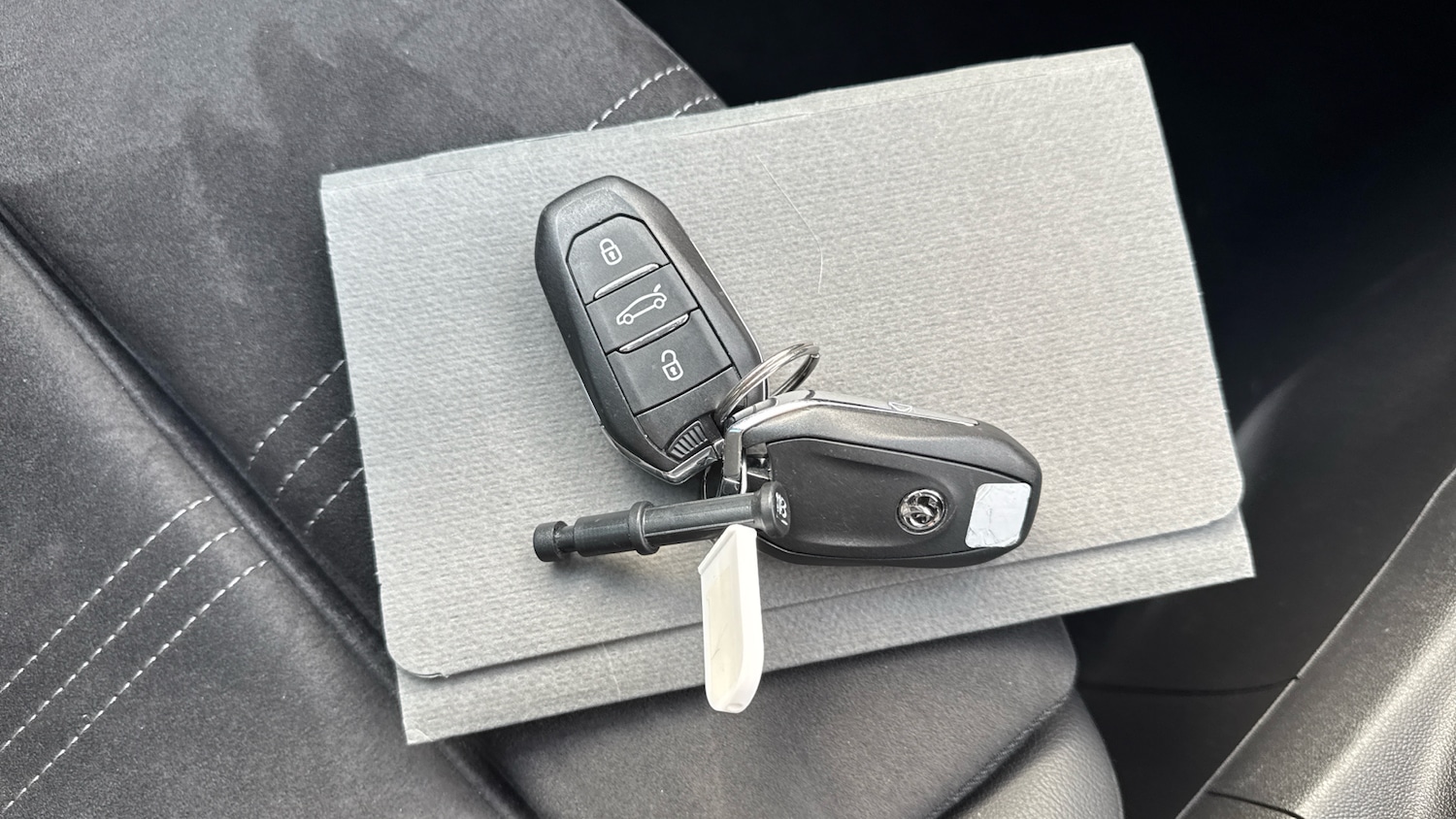 Used Vauxhall Crossland 2023 for sale - 77813311: Photo 20