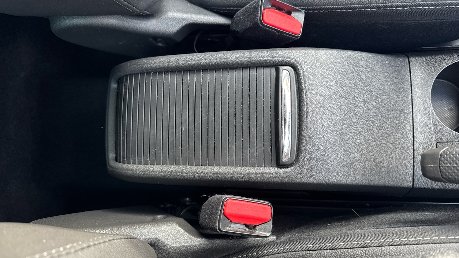 Used Vauxhall Crossland 2023 for sale - 77813311: Photo 28