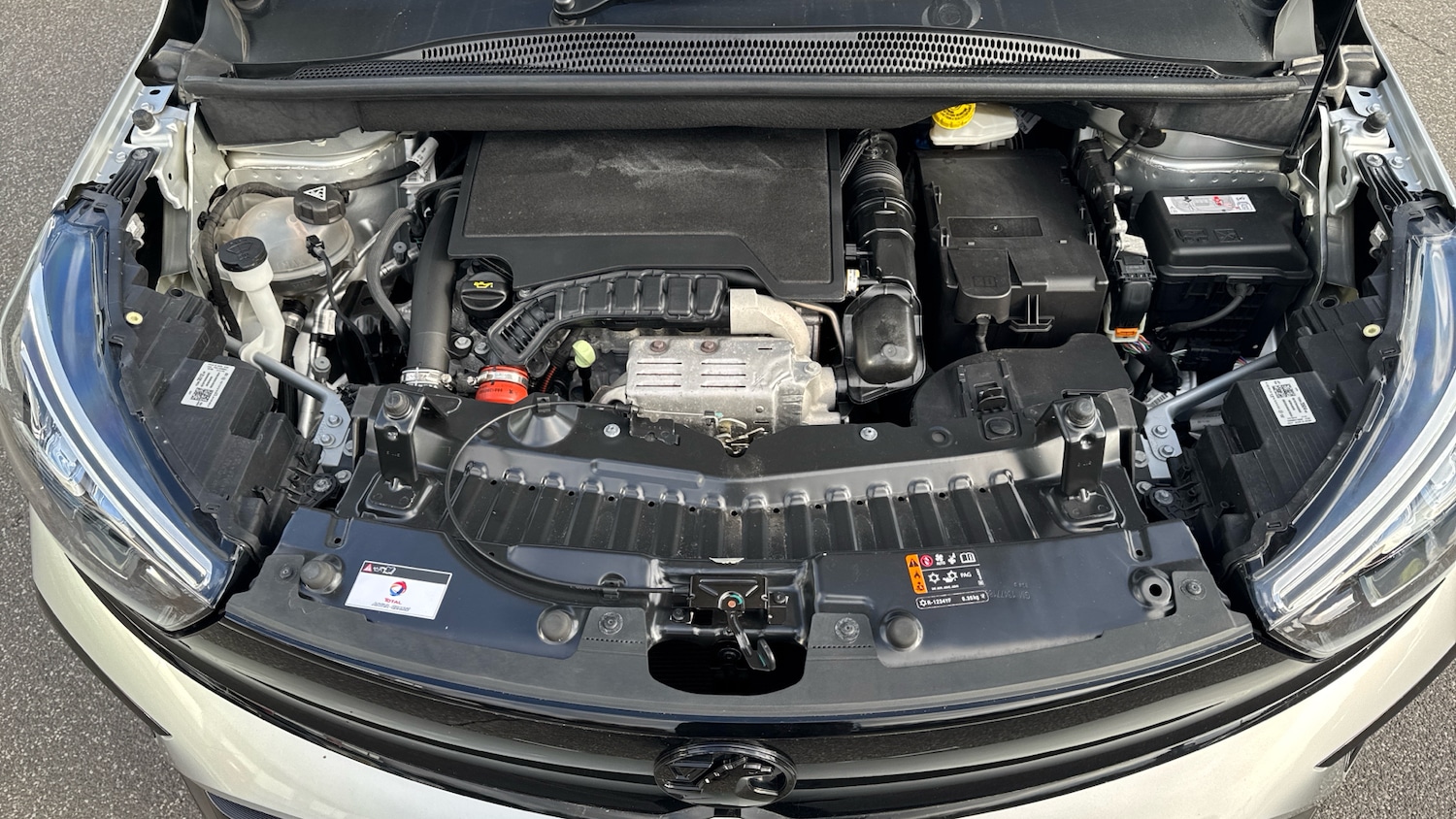 Used Vauxhall Crossland 2023 for sale - 77813311: Photo 8