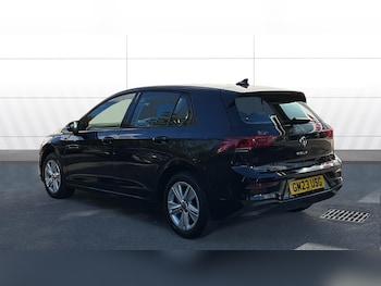 Used Volkswagen Golf 2023 for sale - 76653180: Photo