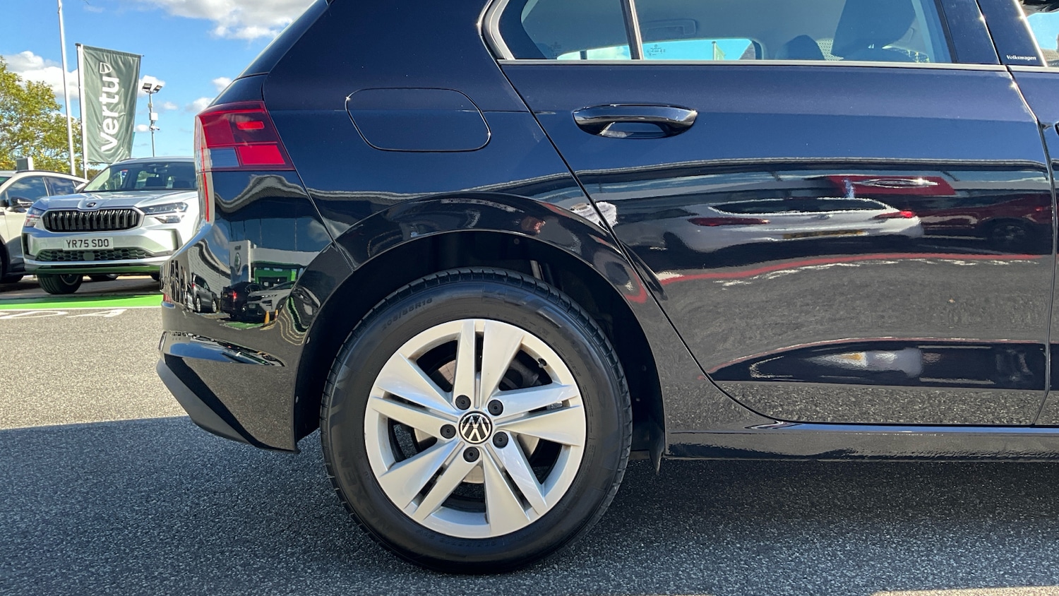 Used Volkswagen Golf 2023 for sale - 76653180: Photo 7