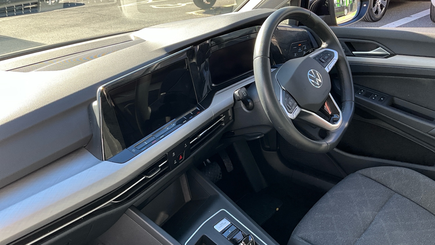 Used Volkswagen Golf 2023 for sale - 76653180: Photo 9