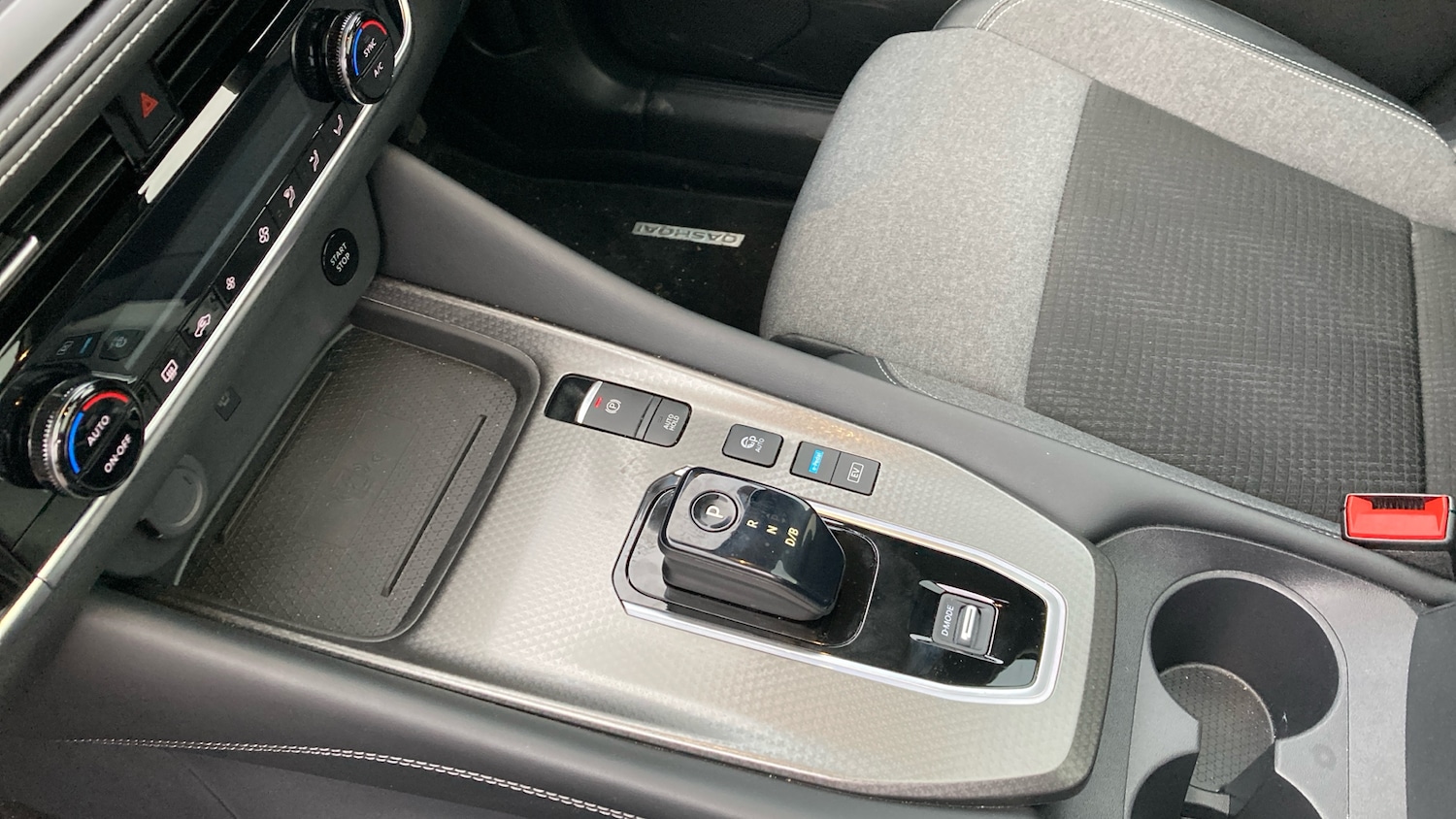 Used Nissan Qashqai 2024 for sale - 77272161: Photo 13