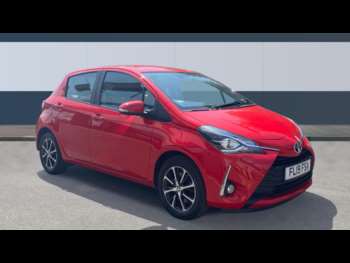 Used Toyota Yaris 2019 for sale - 74929324: Photo