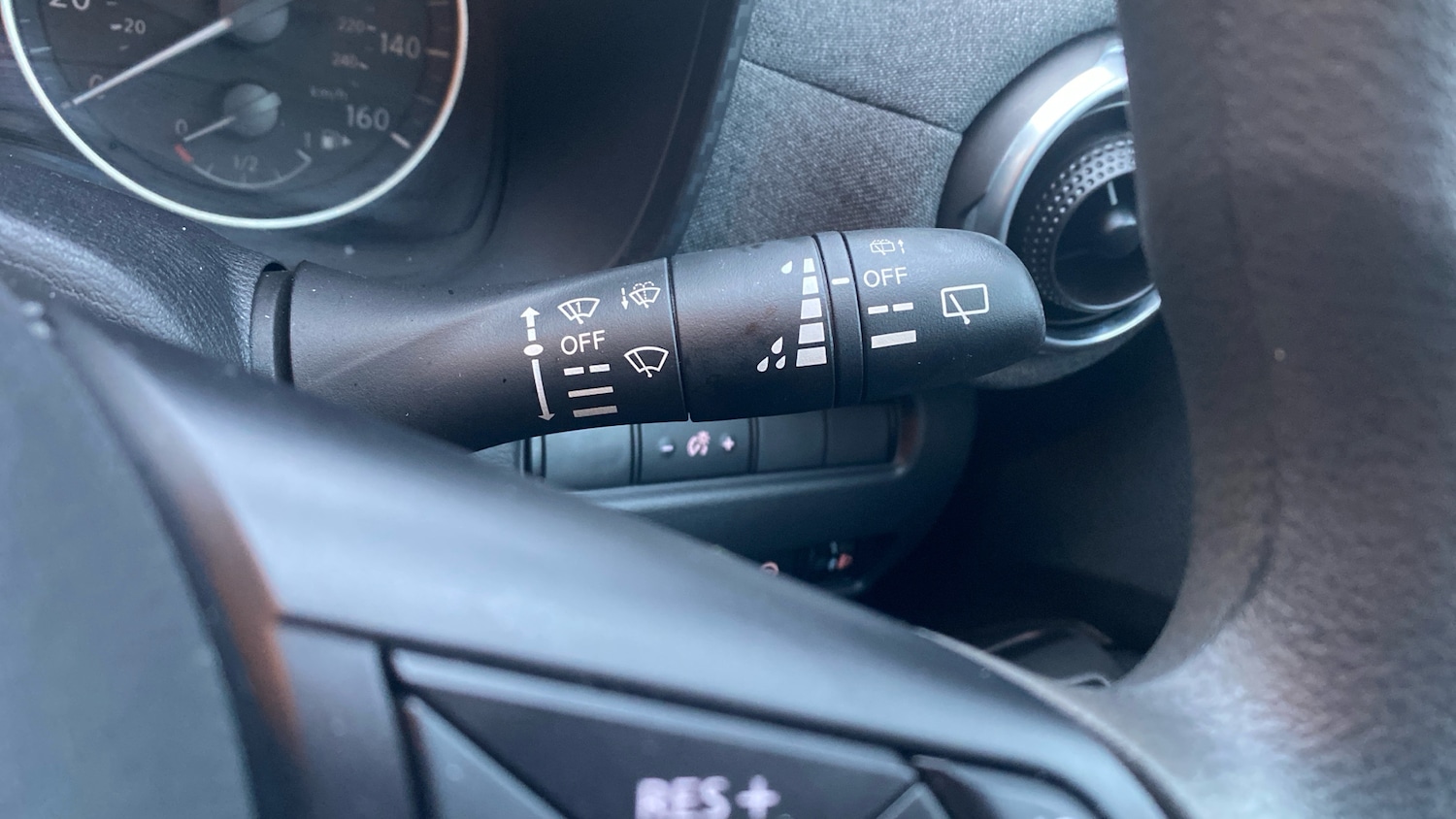 Used Nissan Juke 2024 for sale - 77036605: Photo 33