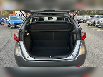 Used Honda Jazz 2022 for sale - 77167691: Photo