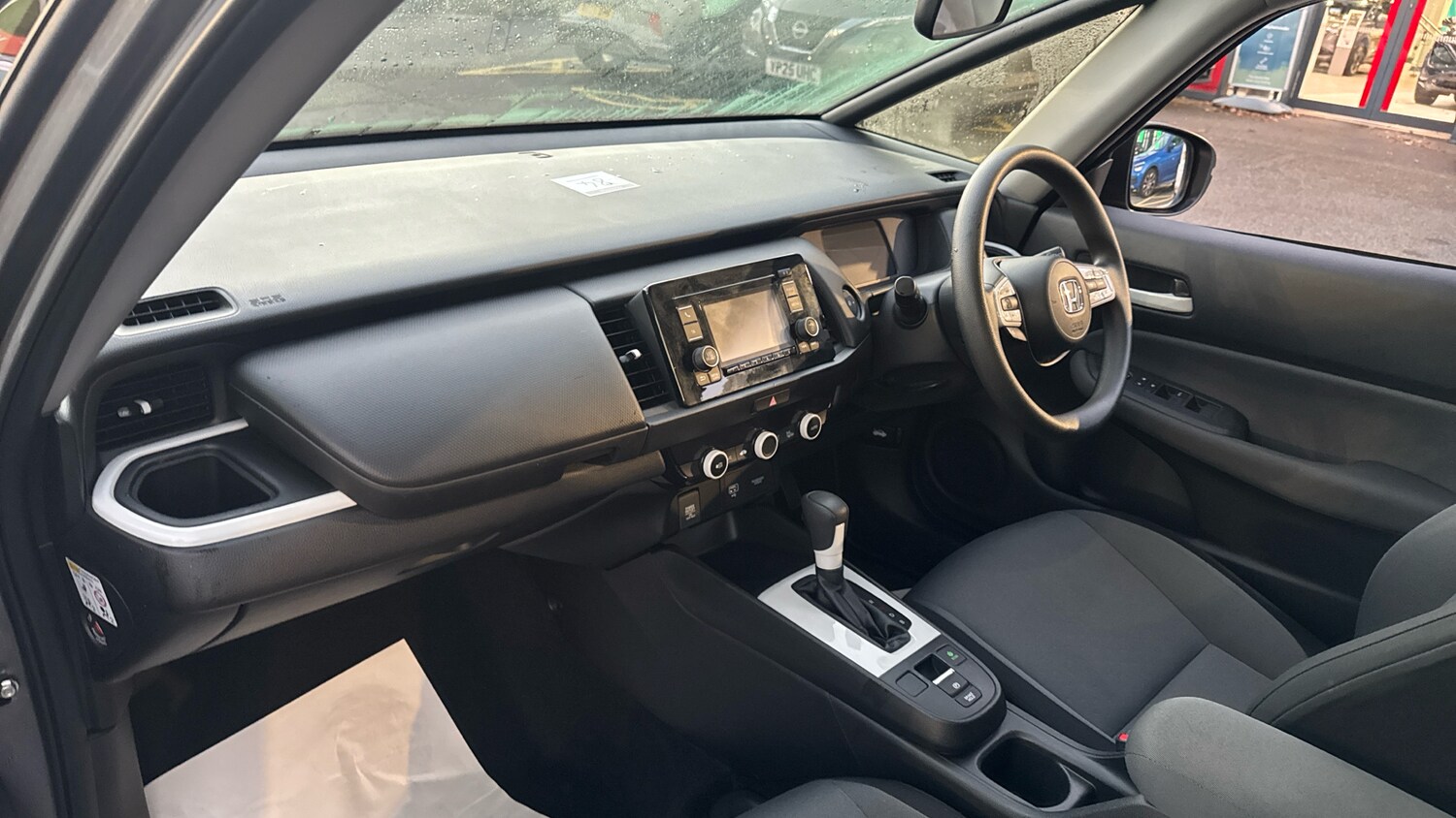 Used Honda Jazz 2022 for sale - 76653170: Photo 9