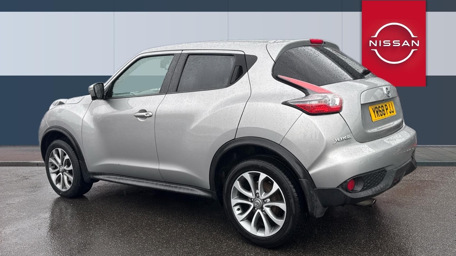 Used Nissan Juke 2018 for sale - 76918138: Photo 2