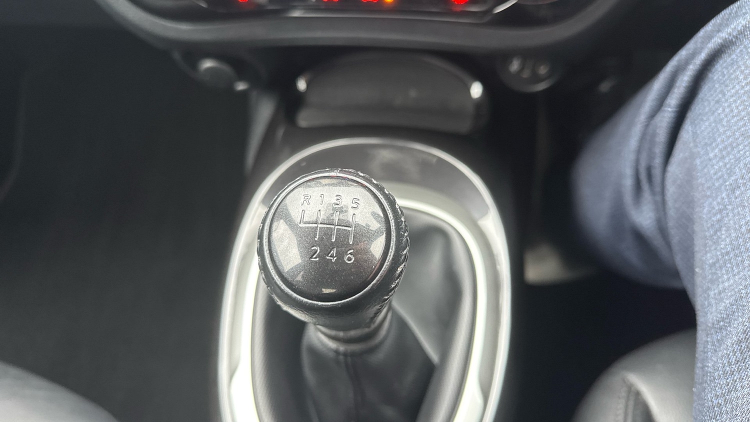 Used Nissan Juke 2018 for sale - 76918138: Photo 34