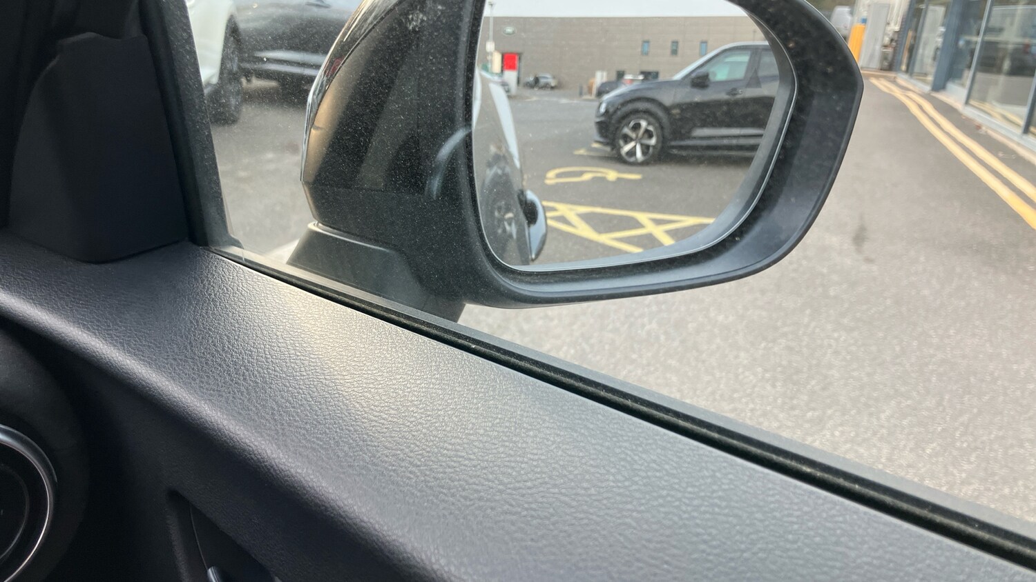 Used Nissan Juke 2025 for sale - 77997456: Photo 23