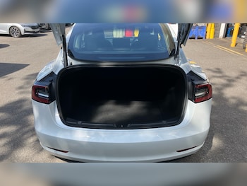 Used Tesla Model 3 2023 for sale - 79343750: Photo