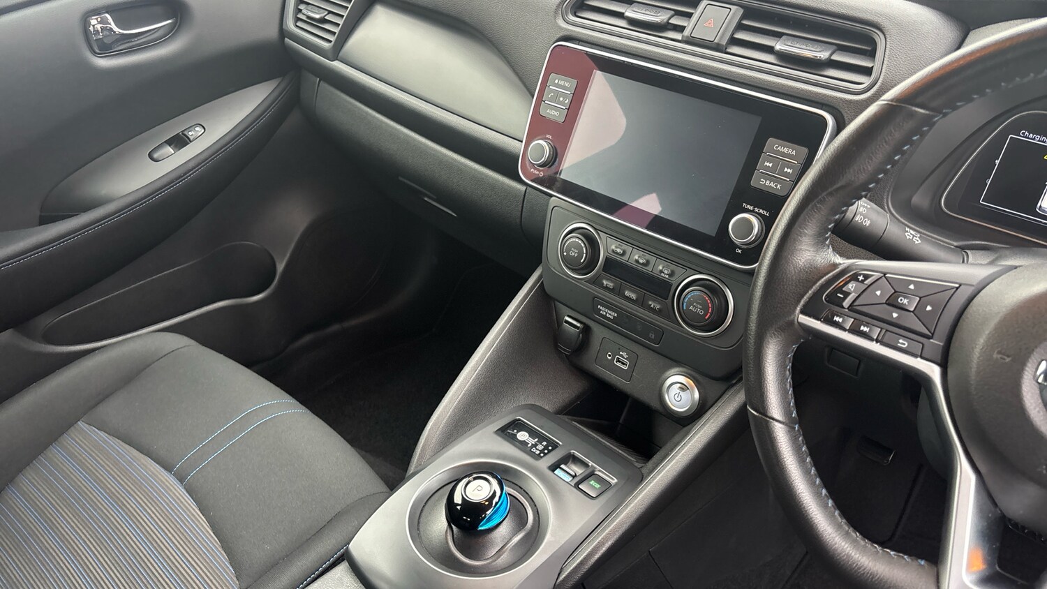 Used Nissan Leaf 2021 for sale - 77545732: Photo 14