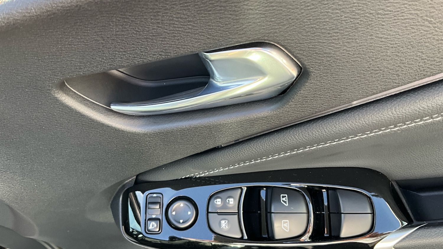 Used Nissan Juke 2024 for sale - 76653162: Photo 28