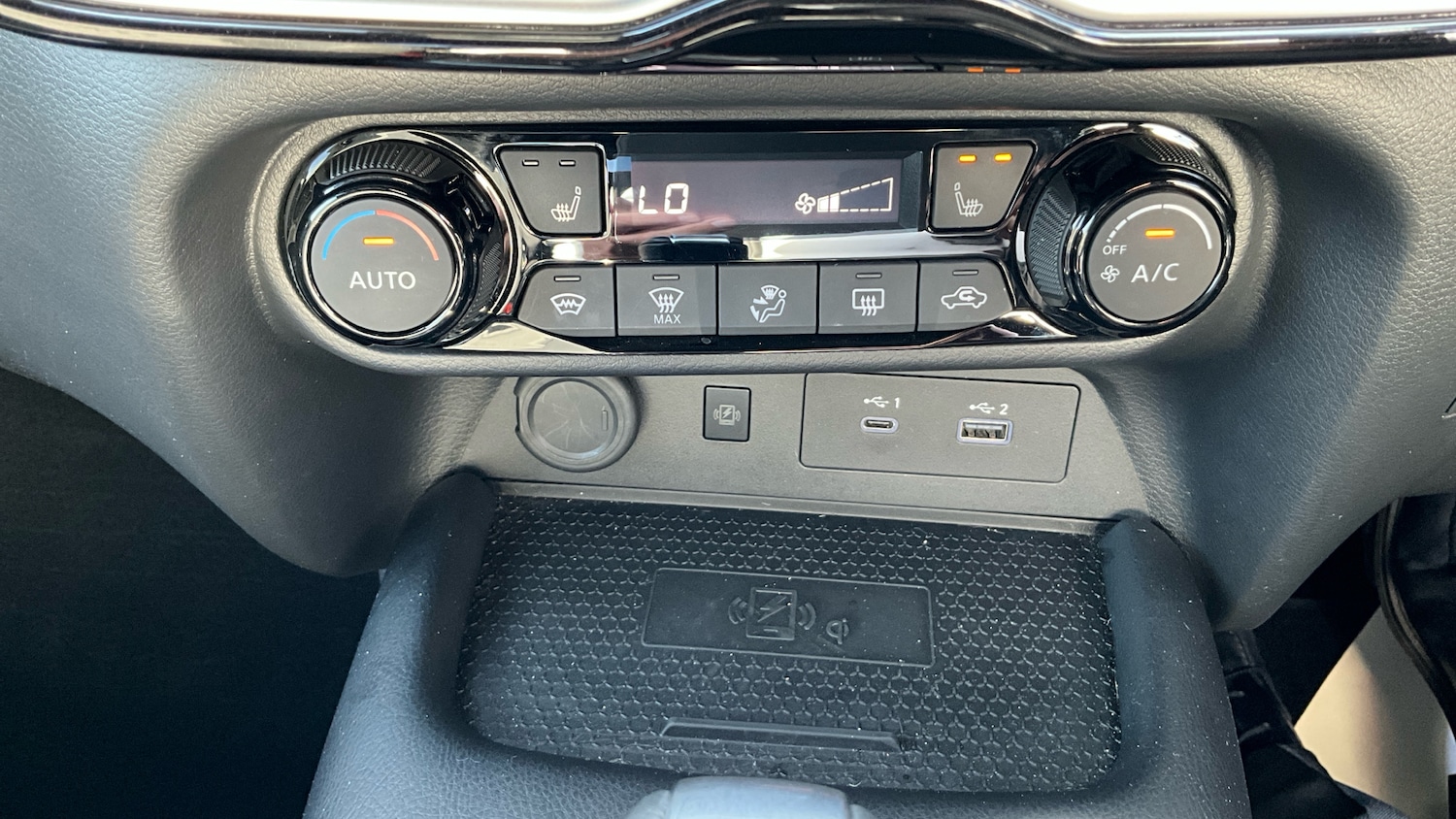 Used Nissan Juke 2024 for sale - 76653162: Photo 34