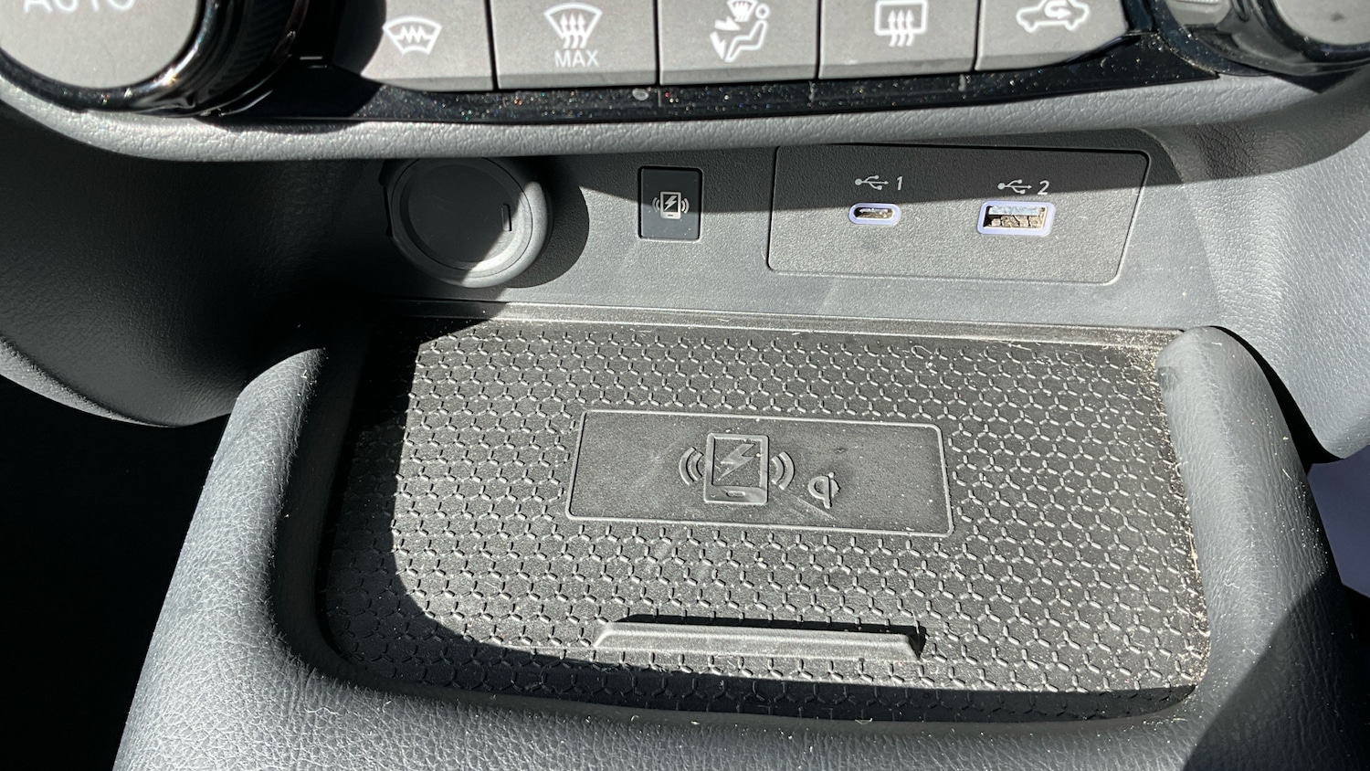 Used Nissan Juke 2024 for sale - 76653162: Photo 40