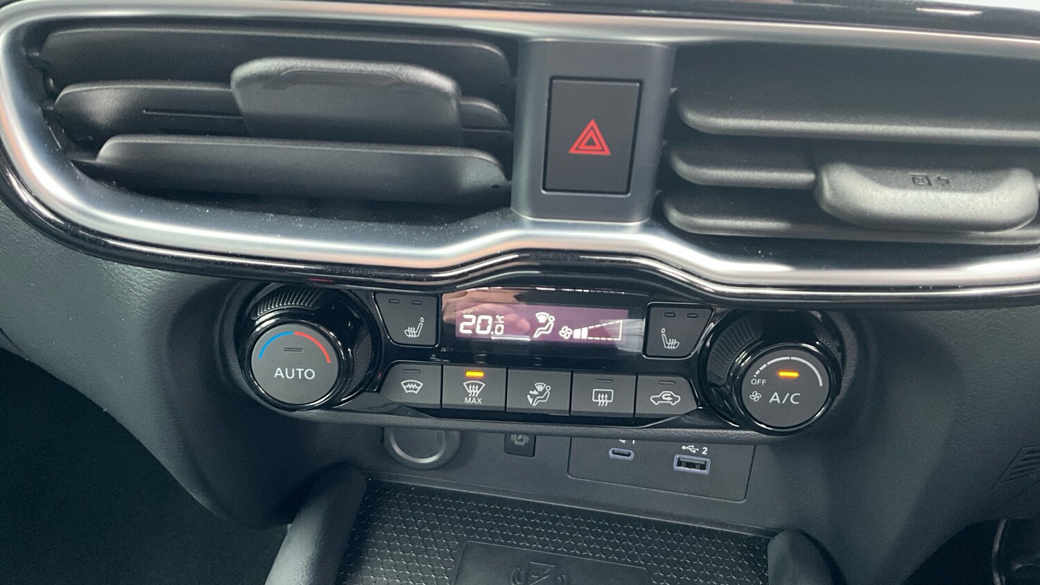 Used Nissan Juke 2025 for sale - 77718507: Photo 35