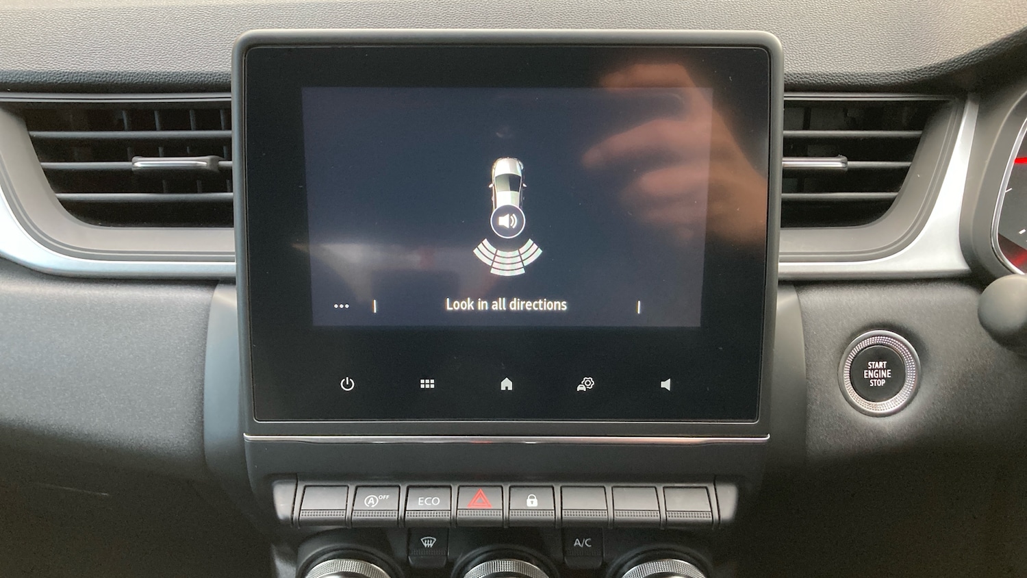 Used Renault Captur 2022 for sale - 77450232: Photo 25