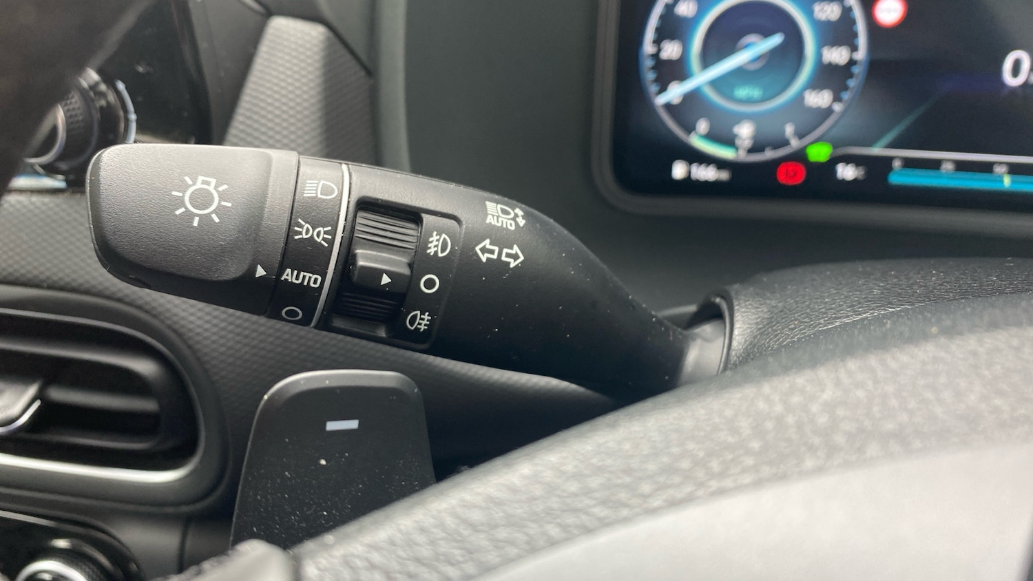 Used Hyundai KONA 2022 for sale - 76957339: Photo 33