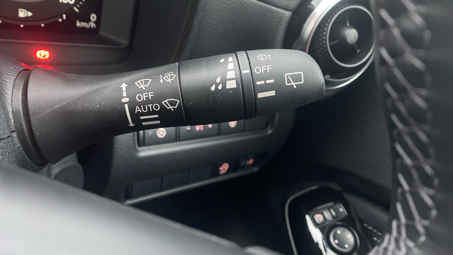 Used Nissan Juke 2024 for sale - 77431096: Photo 35