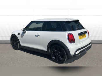 Used MINI Hatch 2024 for sale - 78542954: Photo