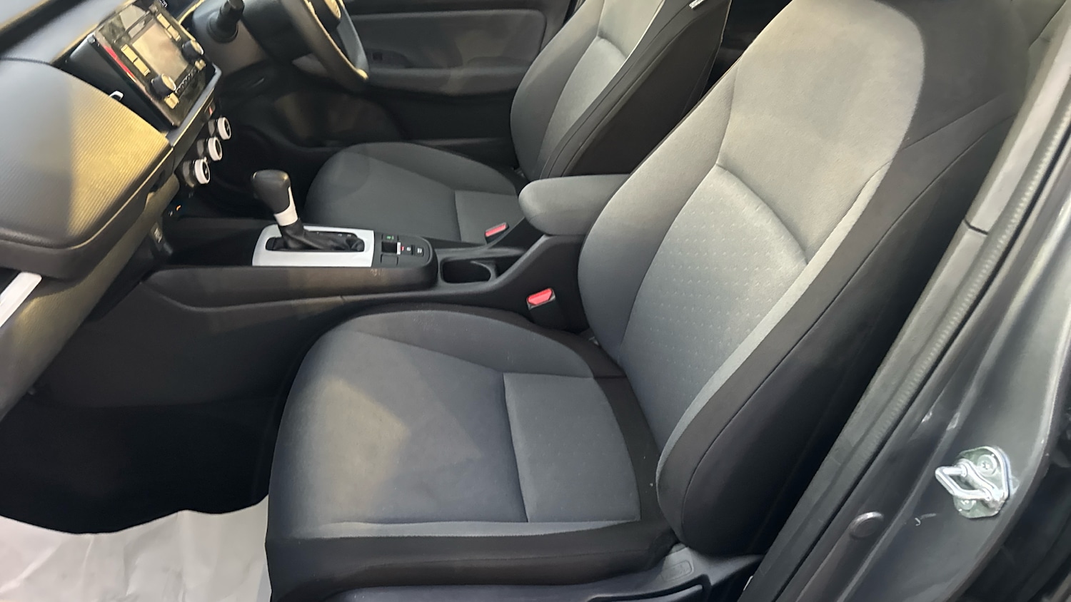 Used Honda Jazz 2022 for sale - 77222846: Photo 35