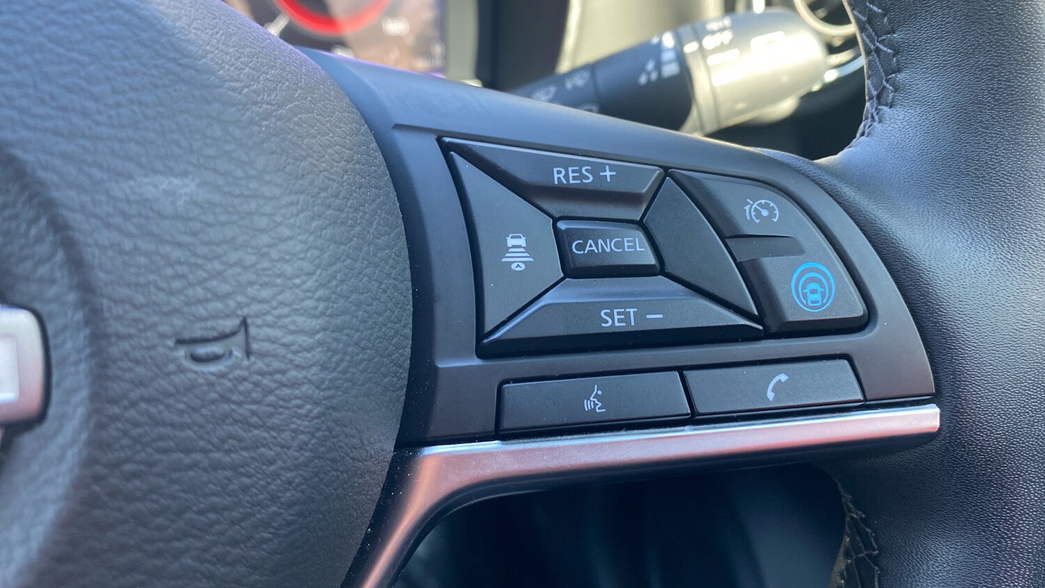 Used Nissan Juke 2024 for sale - 77591873: Photo 31