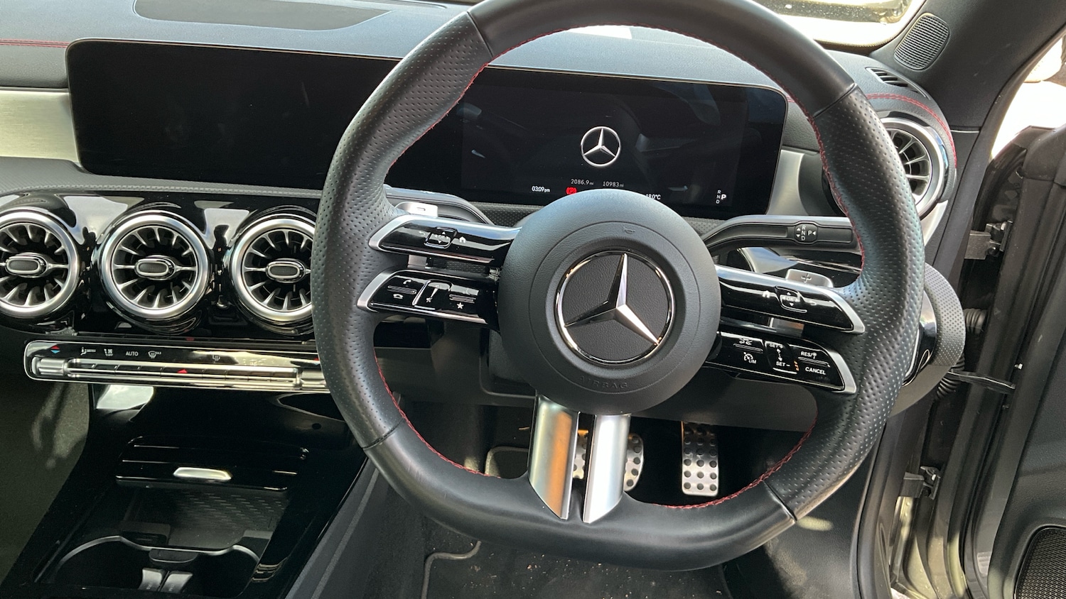 Used Mercedes-Benz CLA 2024 for sale - 77906227: Photo 10