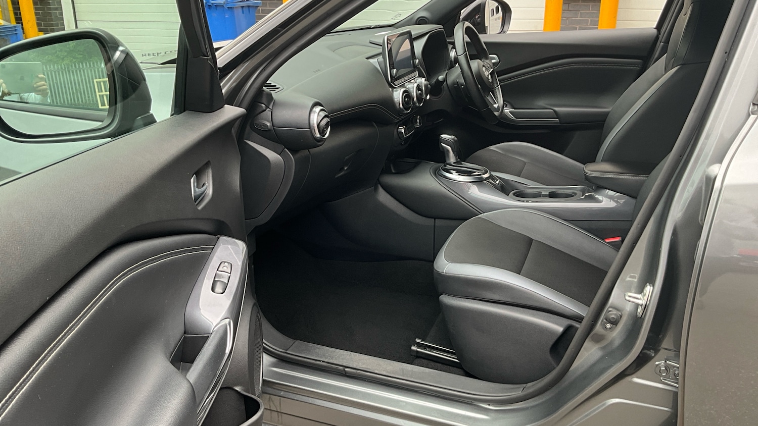 Vehicle 23