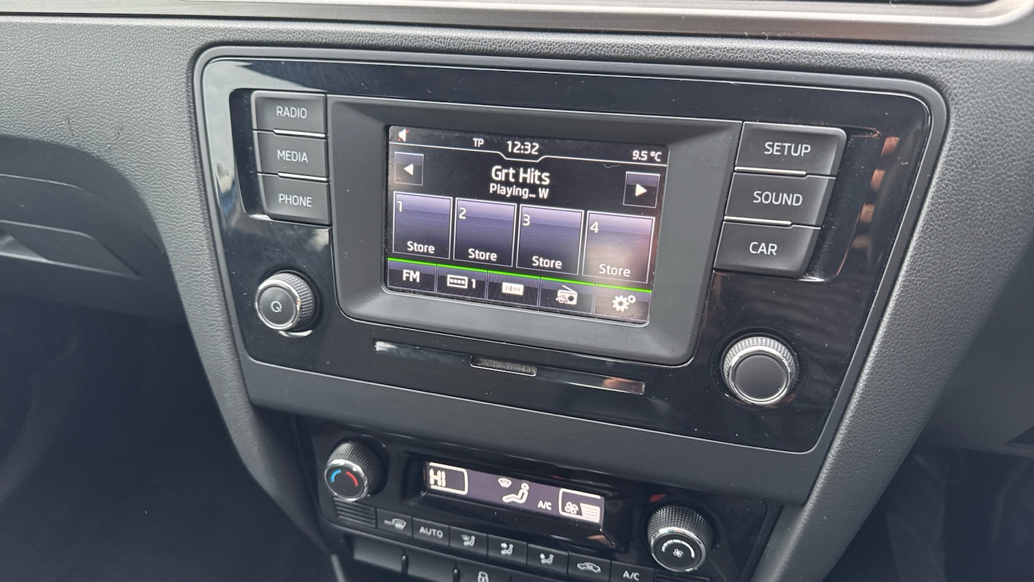 Used Skoda Rapid 2015 for sale - 77420128: Photo 12