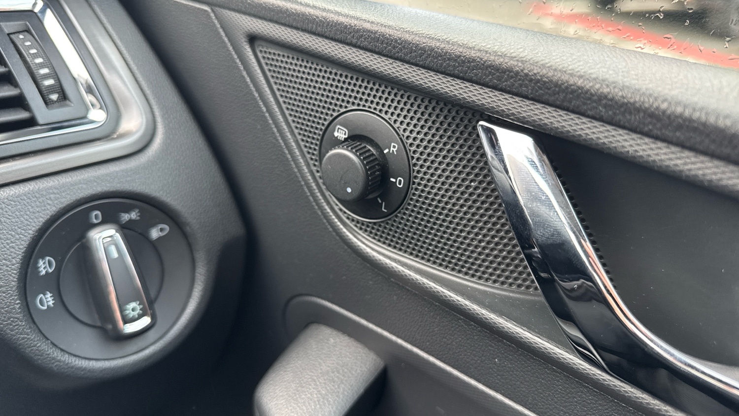 Used Skoda Rapid 2015 for sale - 77420128: Photo 22