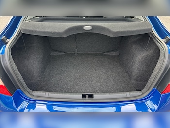 Used Skoda Rapid 2015 for sale - 77420128: Photo