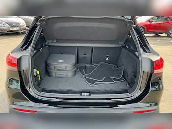 Used Mercedes-Benz EQA 2023 for sale - 77946007: Photo