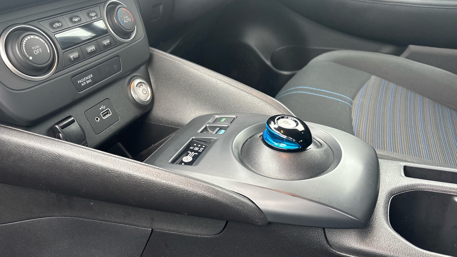 Used Nissan Leaf 2021 for sale - 77272162: Photo 13