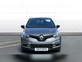Used Renault Captur 2017 for sale - 79527300: Photo