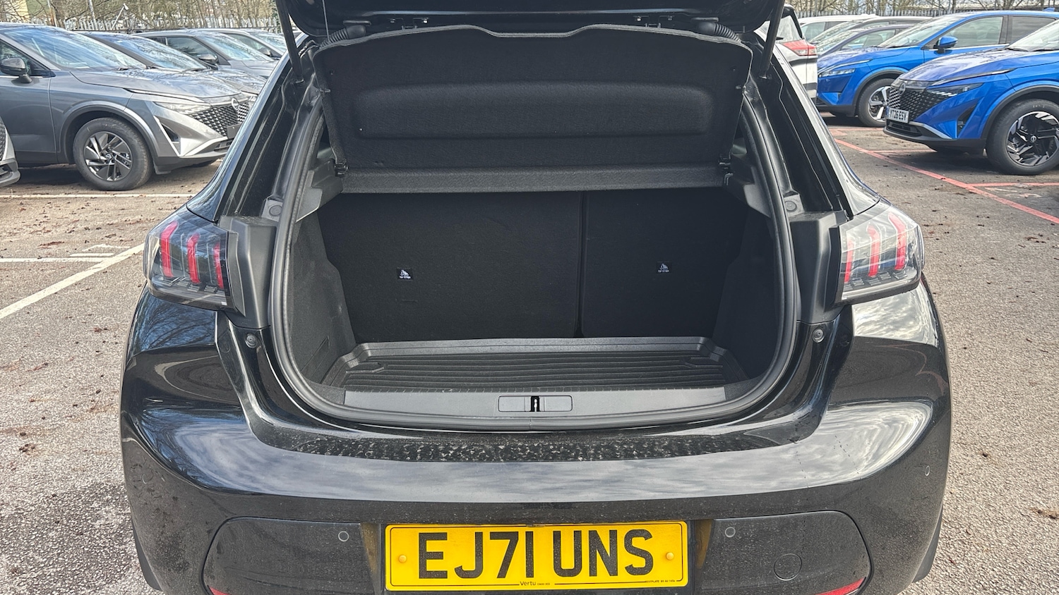 Used Peugeot 208 2021 for sale - 78122907: Photo 4