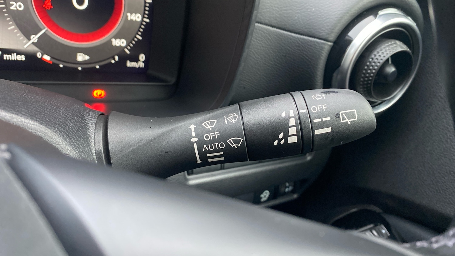 Used Nissan Juke 2024 for sale - 77019138: Photo 23