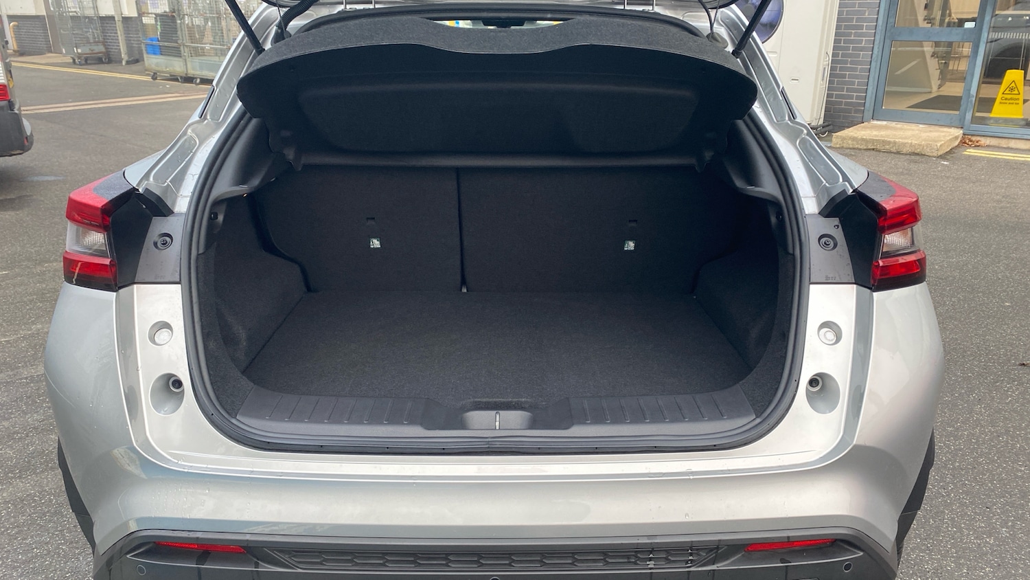 Used Nissan Juke 2024 for sale - 77019138: Photo 4