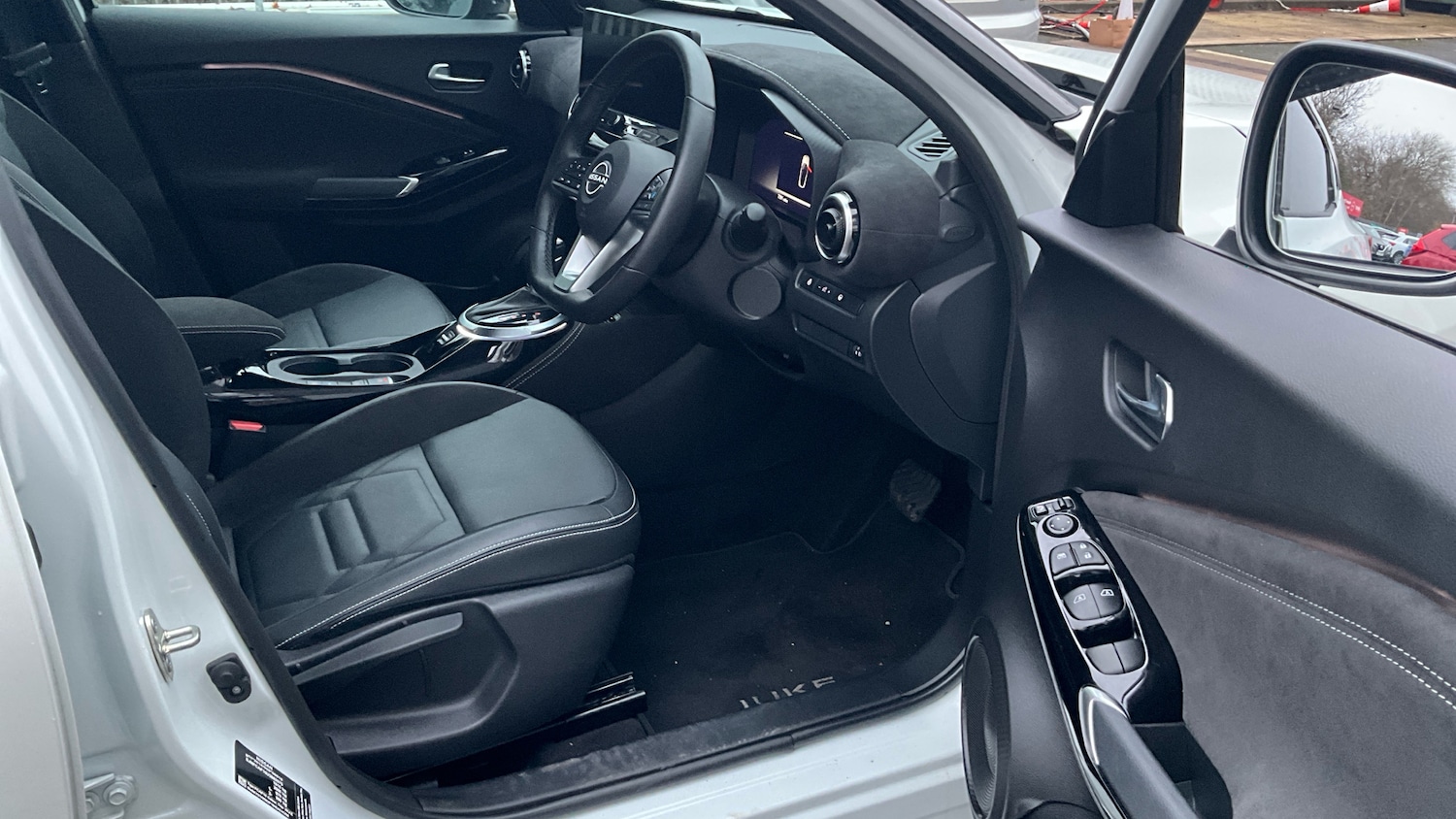 Used Nissan Juke 2024 for sale - 77518930: Photo 29