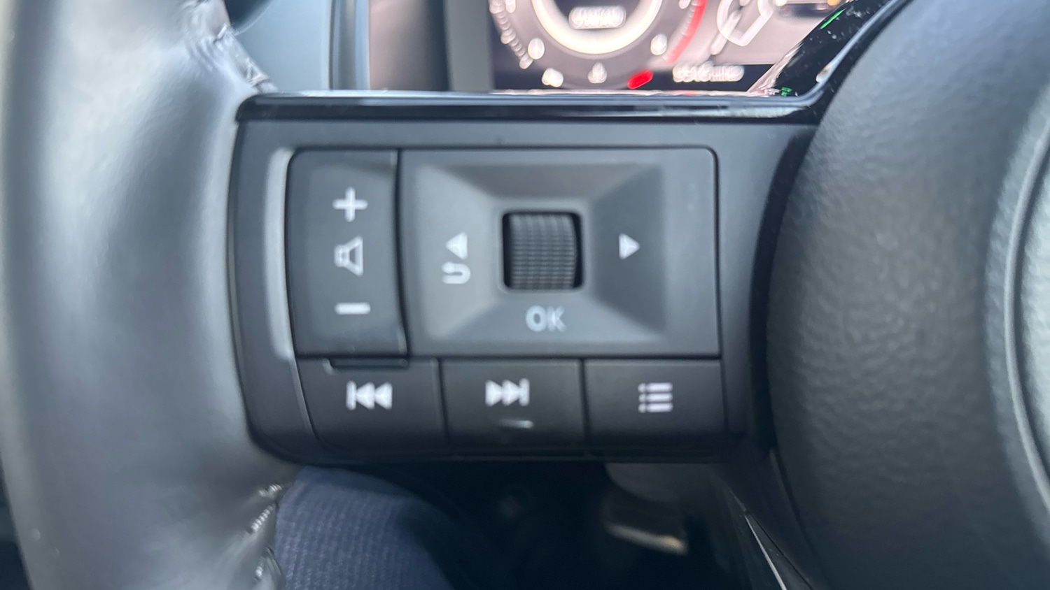 Used Nissan Qashqai 2024 for sale - 77036631: Photo 31