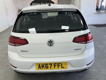 Used Volkswagen Golf 2017 for sale - 78781594: Photo