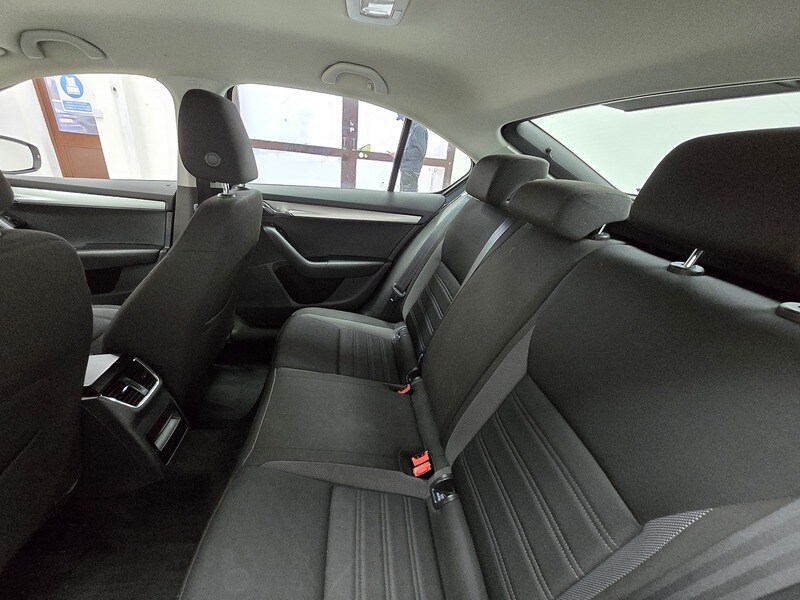 Used Skoda Octavia for sale - 77584100: Photo 18