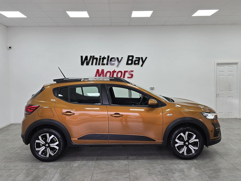 Used Dacia Sandero Stepway 2022 for sale - 76253212: Photo 2